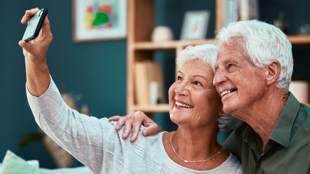 Discover Silvercell: The Smarter, Simpler Choice for Seniors