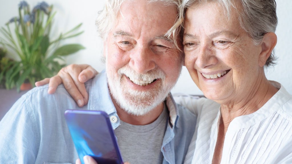 Helpful Phone Settings Every Senior Should Know